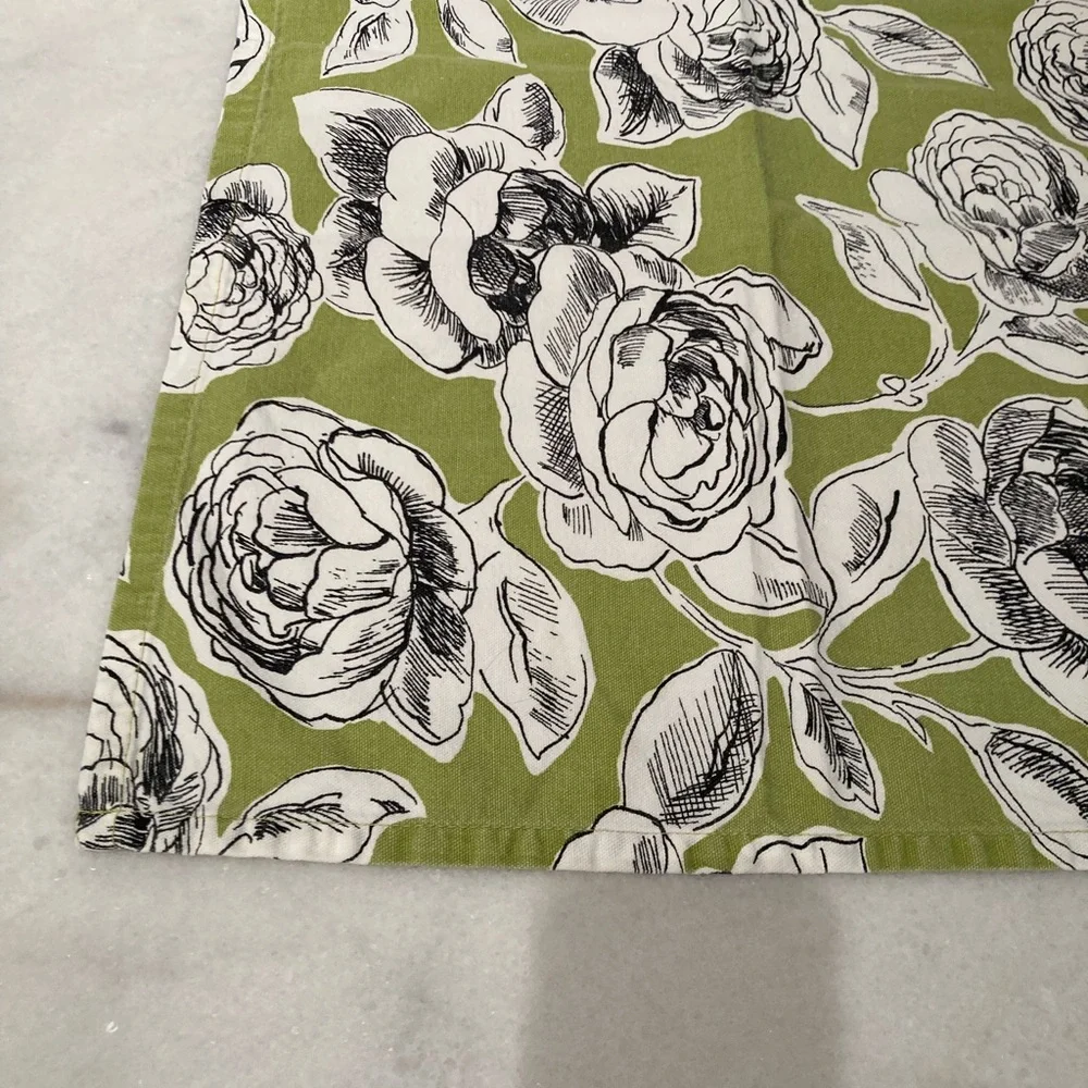 L Set of 9 Floral Table Napkins